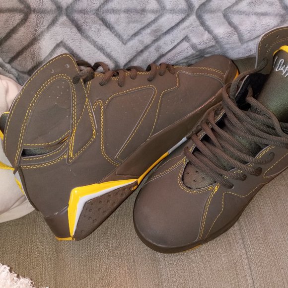 Retro Air Jordan 7 - Picture 3 of 8